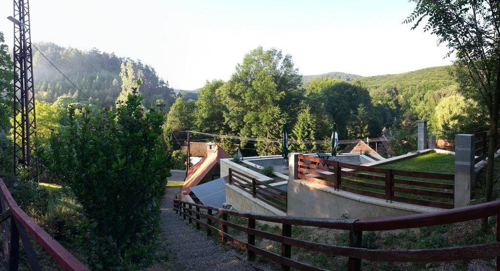 Zempléni Pitvaros Pihenő Telkibánya Esterno foto