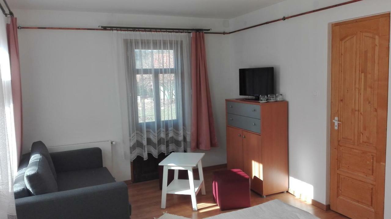 Zempléni Pitvaros Pihenő Telkibánya Esterno foto